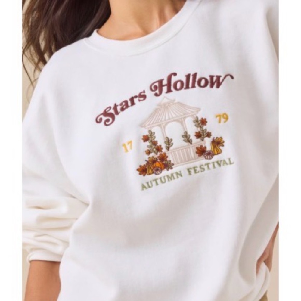 Altar'd State Stars Hollow/Gilmore Girls Sweatshirt - NWT!